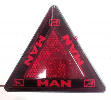 Катафот треугольный LED диодный MAN 24В_0